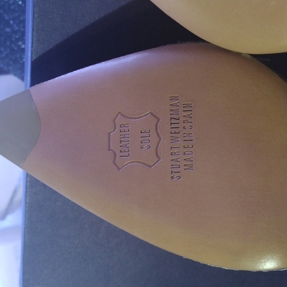 STUART Weitzman honey Mica python size 8m pumps heels - Picture 11 of 12